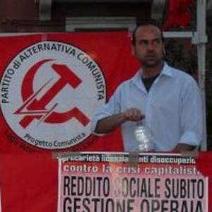 'N centrosinistra, n centrodestra, n banchieri, ma il potere ai lavoratori' Alternativa Comunista manifesta a Bari