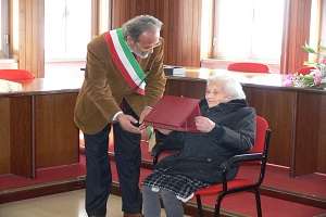 Pietra festeggia i suoi centenari, un secolo di vita per Rosina Del Grosso